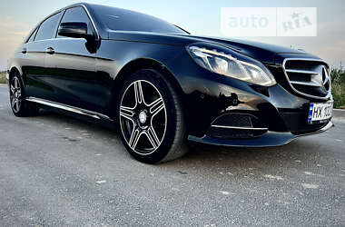 Седан Mercedes-Benz E-Class 2013 в Рівному