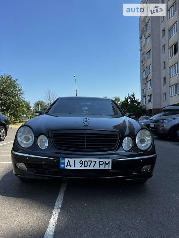 Седан Mercedes-Benz E-Class 2005 в Києві