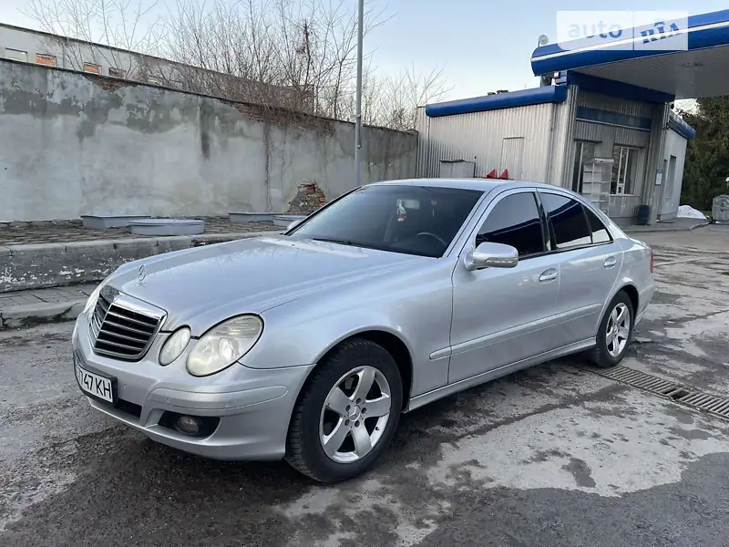 Mercedes-Benz E-Class 2008