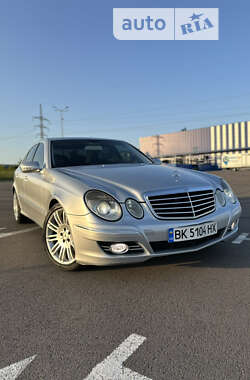 Седан Mercedes-Benz E-Class 2007 в Рівному