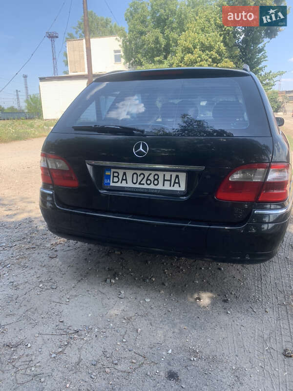 Універсал Mercedes-Benz E-Class 2004 в Помічній