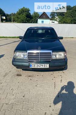 Седан Mercedes-Benz E-Class 1990 в Чернівцях