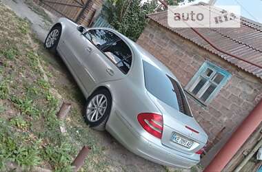 Седан Mercedes-Benz E-Class 2003 в Кривому Розі