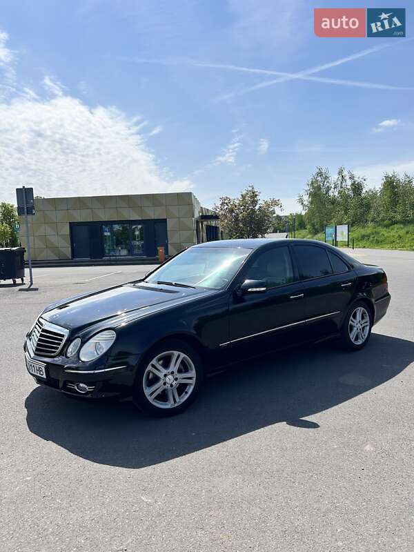 Седан Mercedes-Benz E-Class 2006 в Львові