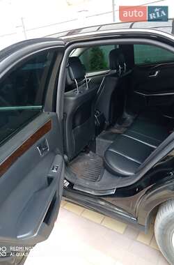 Седан Mercedes-Benz E-Class 2012 в 