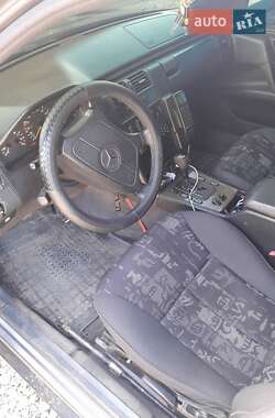 Седан Mercedes-Benz E-Class 1998 в 