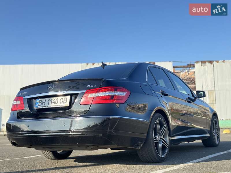 Седан Mercedes-Benz E-Class 2011 в Одесі