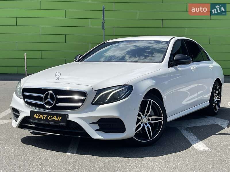Седан Mercedes-Benz E-Class 2017 в Киеве