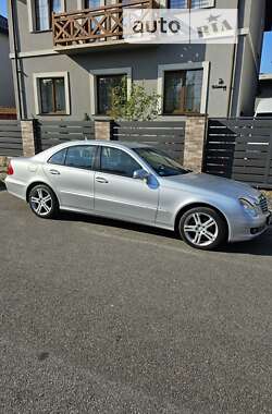 Седан Mercedes-Benz E-Class 2007 в Львове