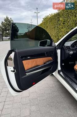 Купе Mercedes-Benz E-Class 2012 в 