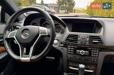 Купе Mercedes-Benz E-Class 2012 в 