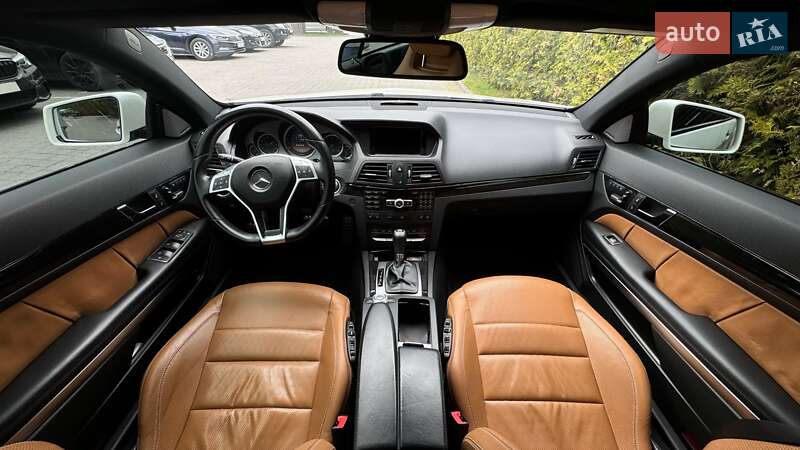 Купе Mercedes-Benz E-Class 2012 в Львове