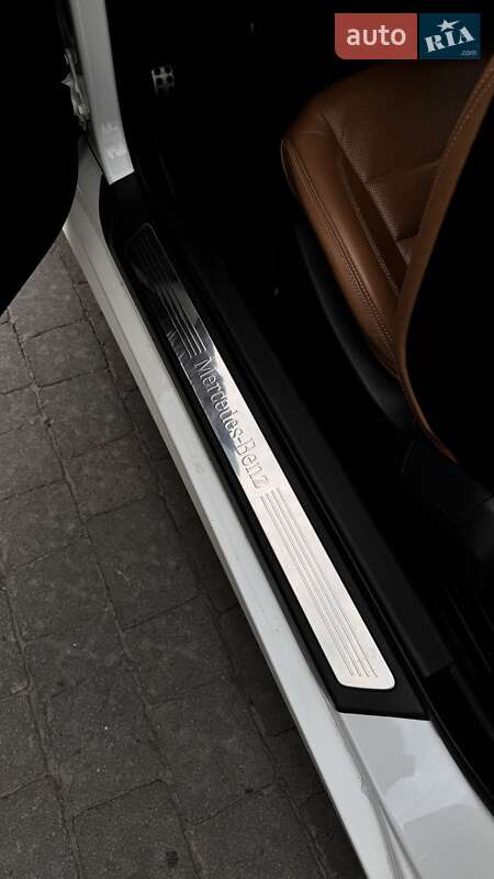 Купе Mercedes-Benz E-Class 2012 в Львове