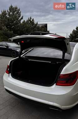 Купе Mercedes-Benz E-Class 2012 в 