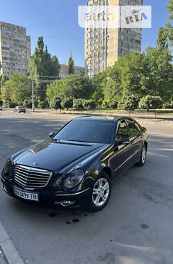 Седан Mercedes-Benz E-Class 2007 в Одессе