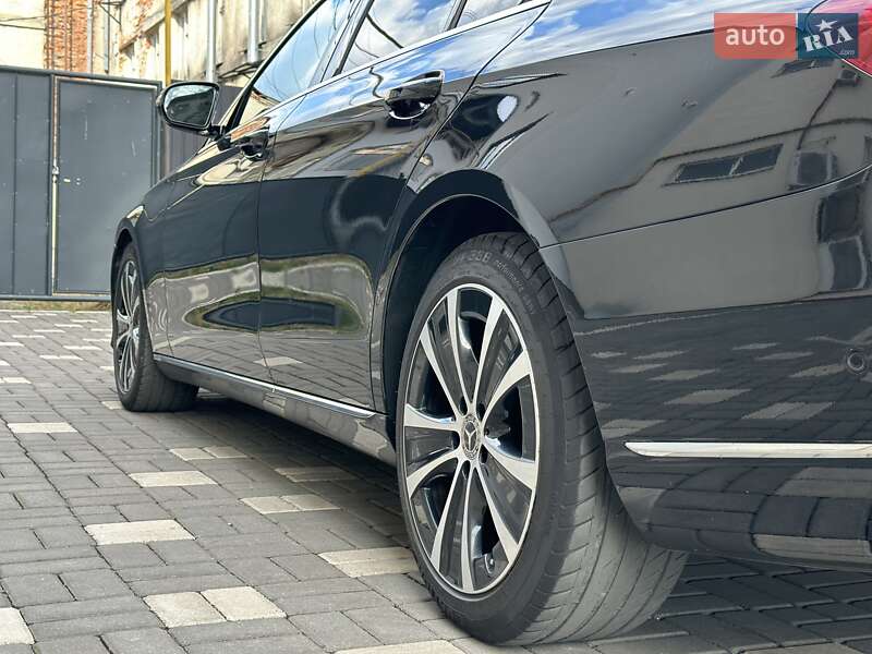 Седан Mercedes-Benz E-Class 2018 в Сваляві