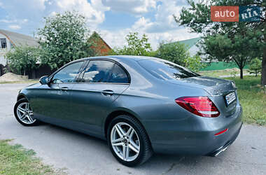 Седан Mercedes-Benz E-Class 2019 в 