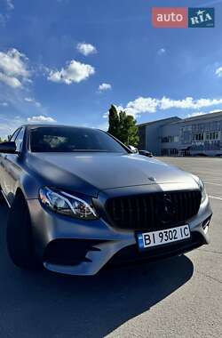 Седан Mercedes-Benz E-Class 2018 в 