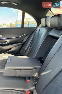 Седан Mercedes-Benz E-Class 2018 в 