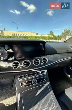 Седан Mercedes-Benz E-Class 2018 в 