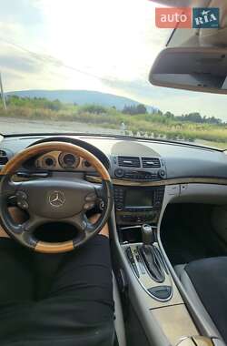 Седан Mercedes-Benz E-Class 2006 в Виноградове