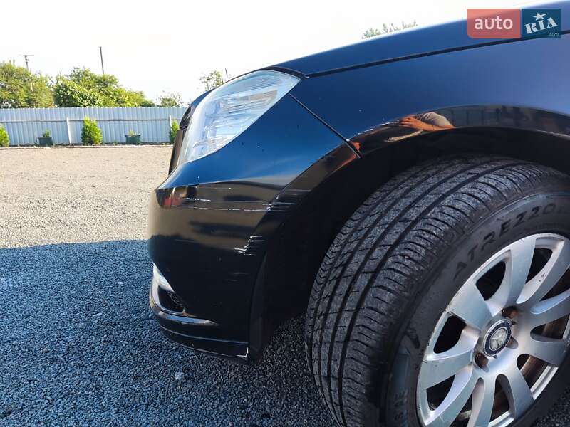 Седан Mercedes-Benz E-Class 2011 в Житомире