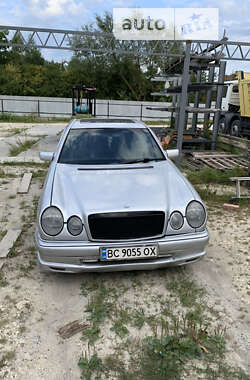 Седан Mercedes-Benz E-Class 1998 в Львове