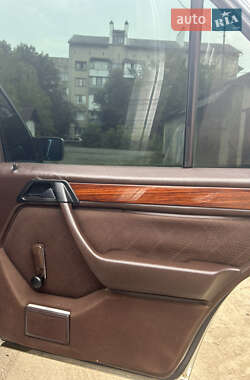 Седан Mercedes-Benz E-Class 1995 в 