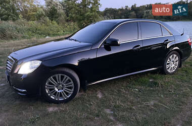 Седан Mercedes-Benz E-Class 2012 в 