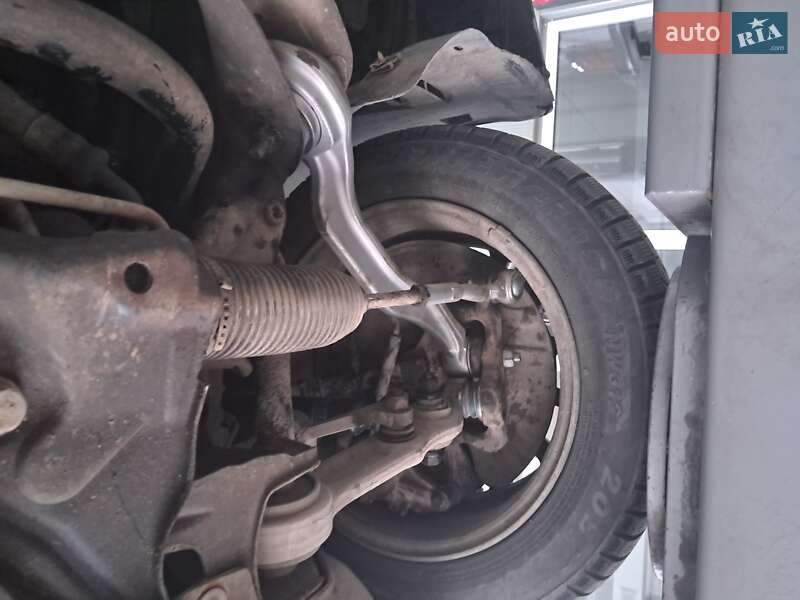 Седан Mercedes-Benz E-Class 2005 в Кельменцях фото 6 Седан Mercedes-Benz E-Class 2005 в Кельменцях