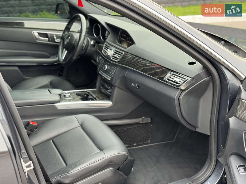 Седан Mercedes-Benz E-Class 2015 в Ровно фото 19 Седан Mercedes-Benz E-Class 2015 в Ровно