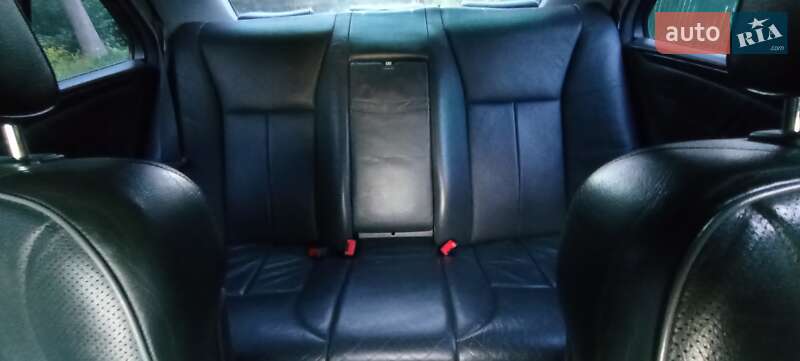 Седан Mercedes-Benz E-Class 2000 в Коломые