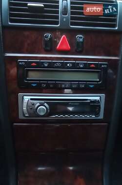 Седан Mercedes-Benz E-Class 2000 в Коломые