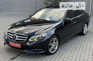 Седан Mercedes-Benz E-Class 2014 в Ровно