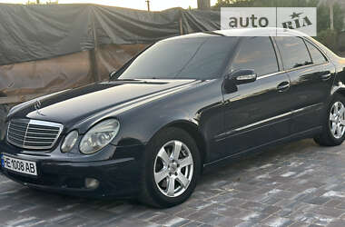 Седан Mercedes-Benz E-Class 2004 в Миколаєві