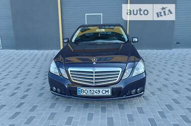 Седан Mercedes-Benz E-Class 2011 в Тернополі