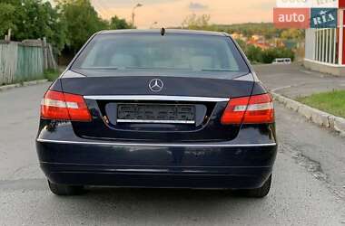 Седан Mercedes-Benz E-Class 2010 в Хмельницком