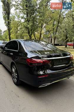 Седан Mercedes-Benz E-Class 2020 в Києві