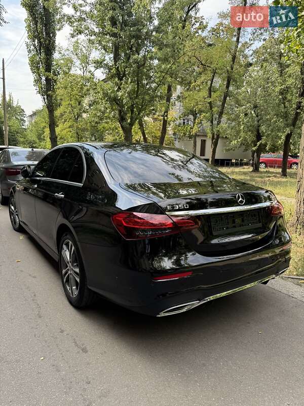 Седан Mercedes-Benz E-Class 2020 в 