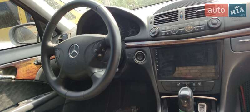 Седан Mercedes-Benz E-Class 2002 в Запоріжжі фото 7 Седан Mercedes-Benz E-Class 2002 в Запоріжжі