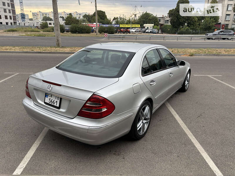 Седан Mercedes-Benz E-Class 2003 в Черкасах