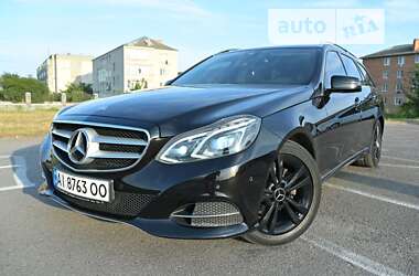 Універсал Mercedes-Benz E-Class 2013 в Києві