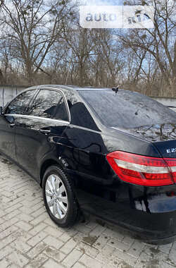 Седан Mercedes-Benz E-Class 2010 в Софиевской Борщаговке