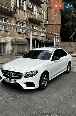 Mercedes-Benz E-Class 2016