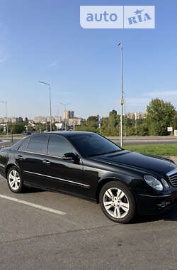 Седан Mercedes-Benz E-Class 2007 в Виннице