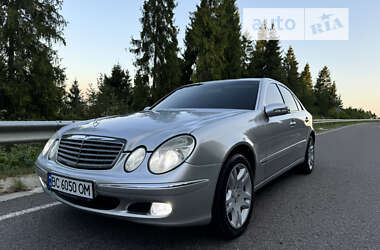 Седан Mercedes-Benz E-Class 2003 в Львове