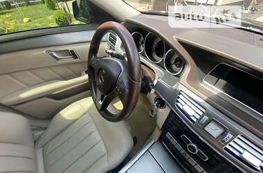 Универсал Mercedes-Benz E-Class 2013 в Запорожье