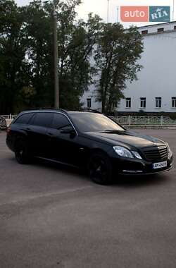 Mercedes-Benz E-Class 2012