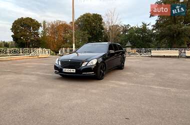 Универсал Mercedes-Benz E-Class 2012 в Житомире