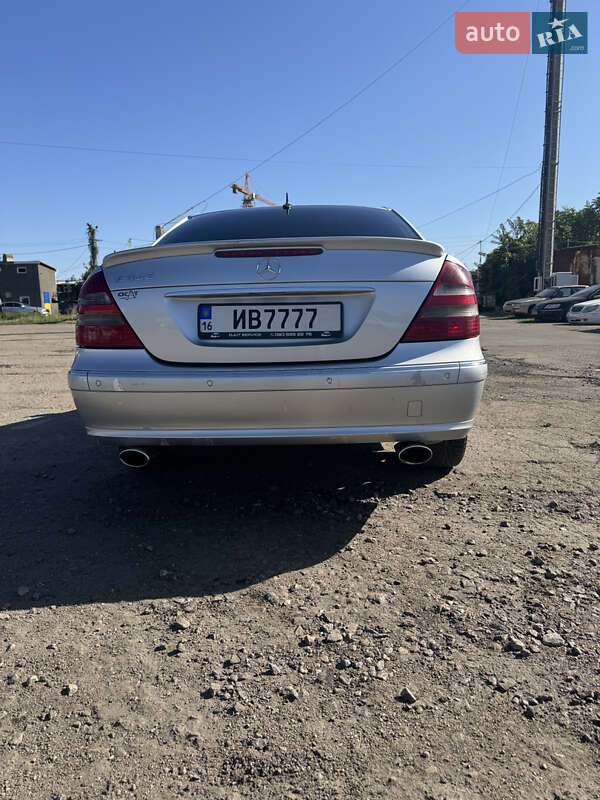 Седан Mercedes-Benz E-Class 2002 в Одесі
